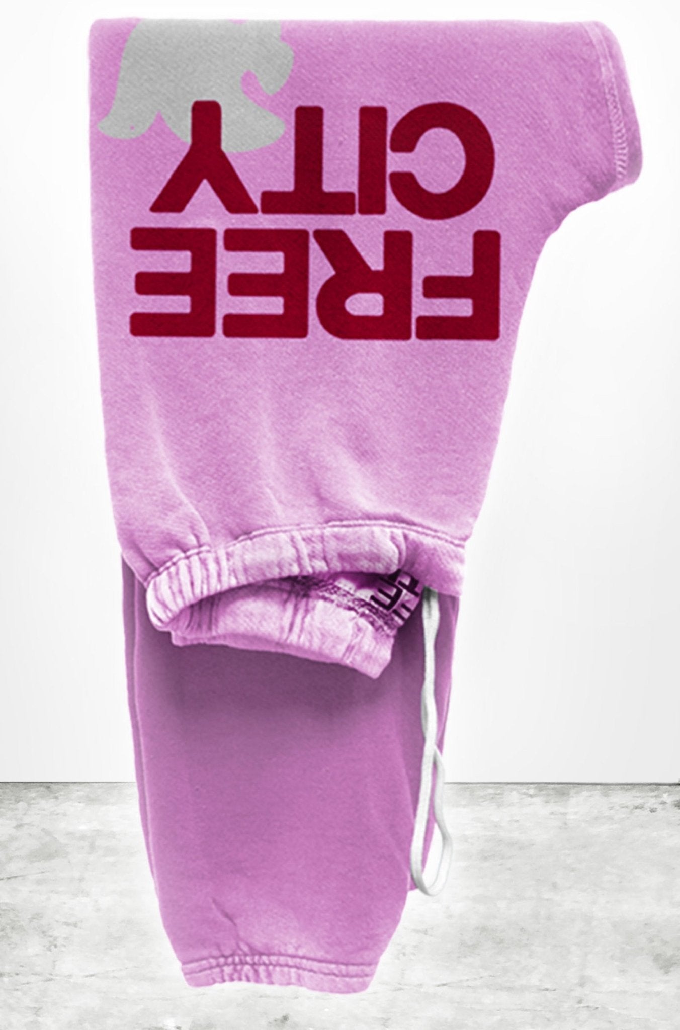 FREECITY LARGE SWEATPANT IN PINK CHERRY