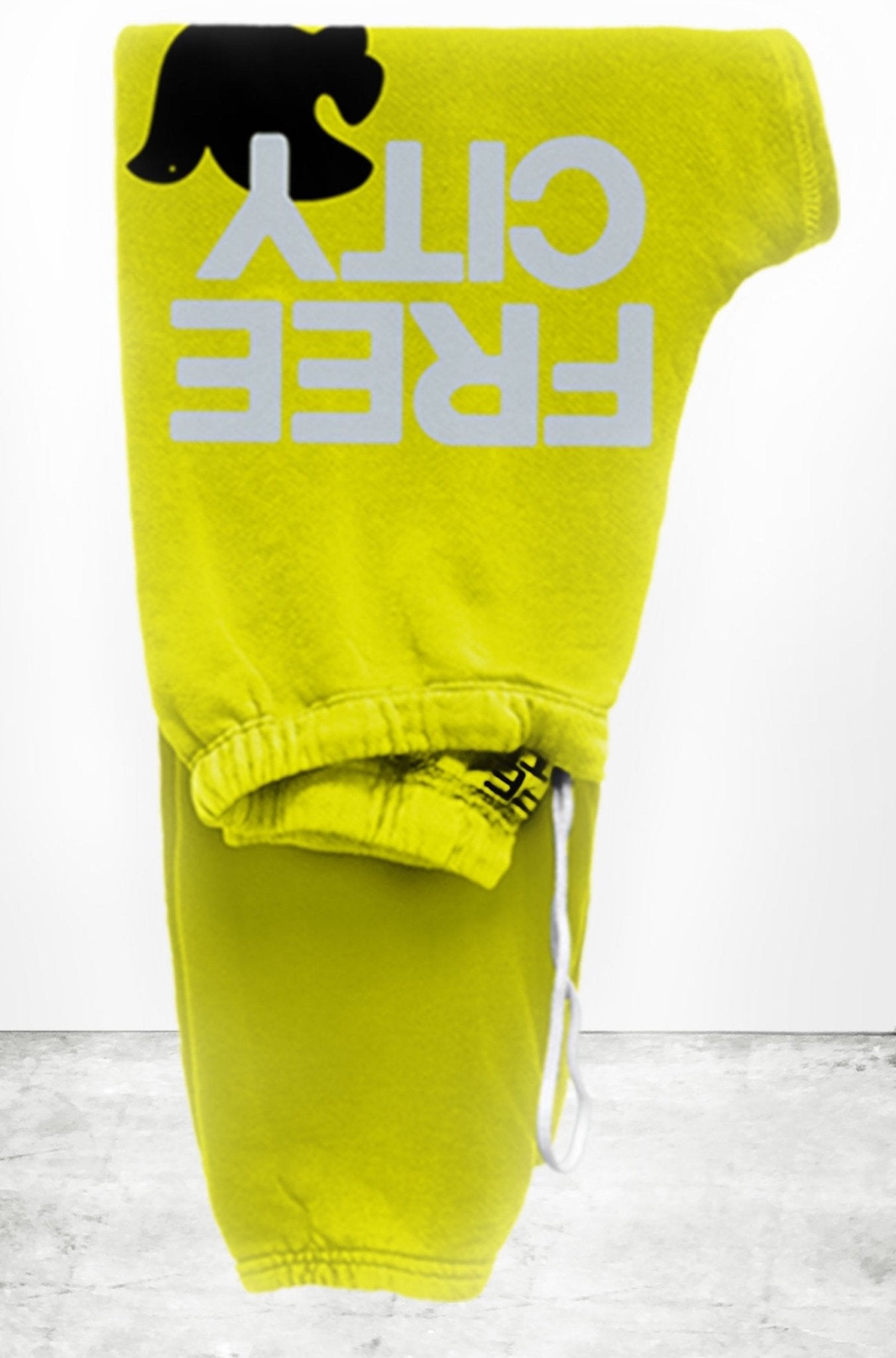 FREECITY LARGE SWEATPANT IN YELLOW