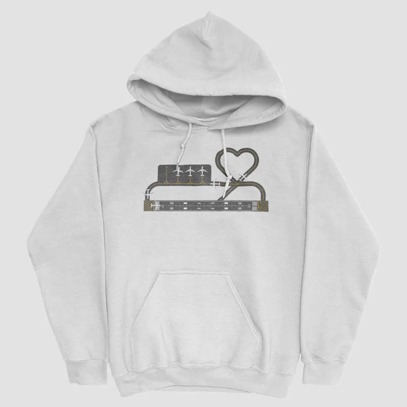 Heart Taxiway - Pullover Hoody