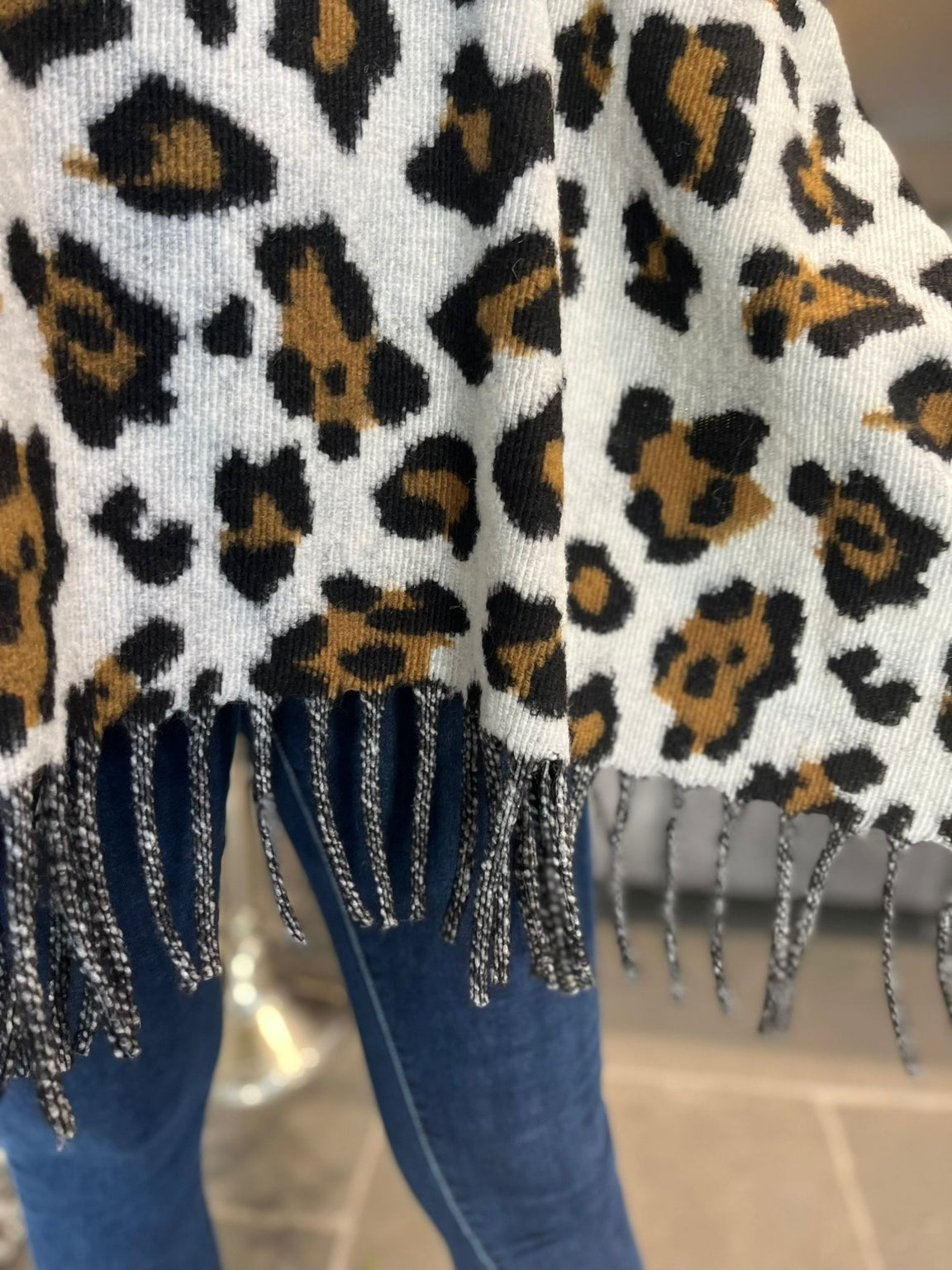 Leopard Print Tassel Hem Poncho