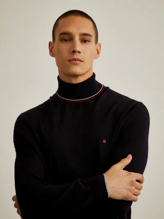 Merino wool turtleneck jumper