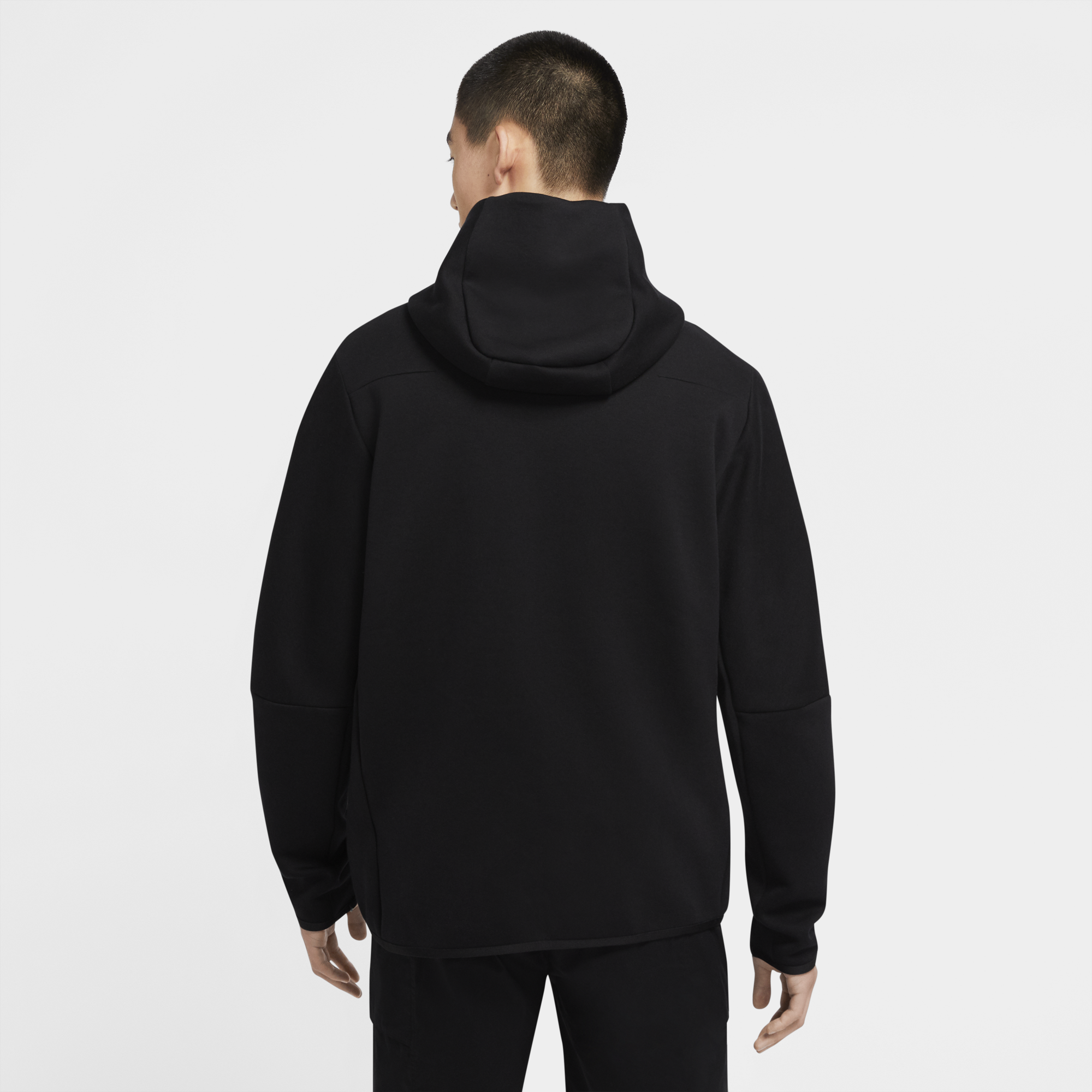 NIKE SPORTSWEAR TECH FLEECE