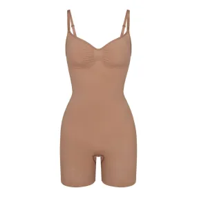 SKIMS SEAMLESS SCULPT Mid Thigh Bodysuit Sienna - Brown